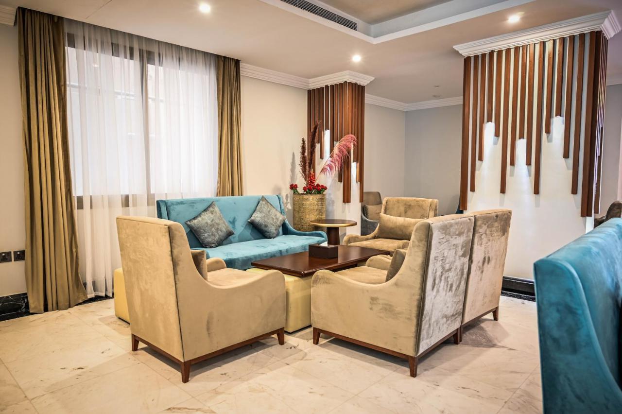 Aparthotel Sas Blue *